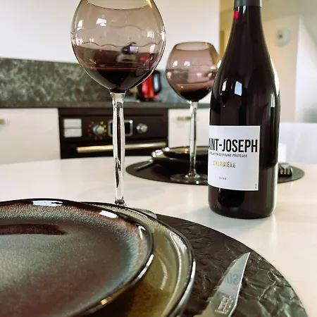 Daire Saint Jacques, Le Ciel